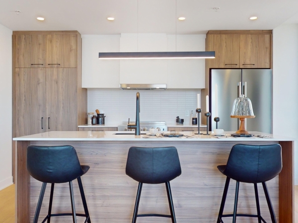 Market Condos - 11