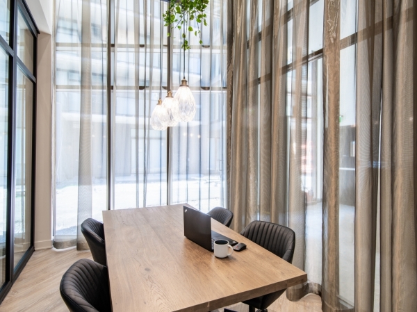 Market Condos - 19