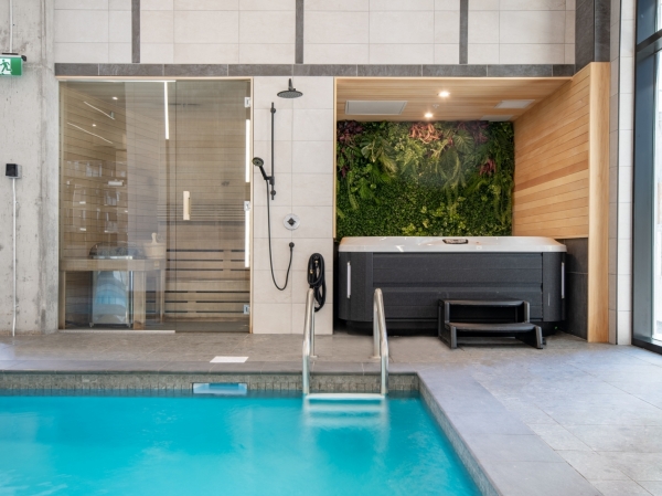 Market Condos - 18