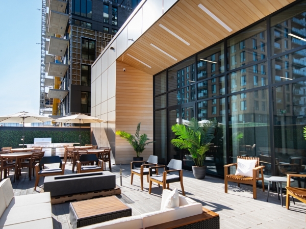 Market Condos - 13
