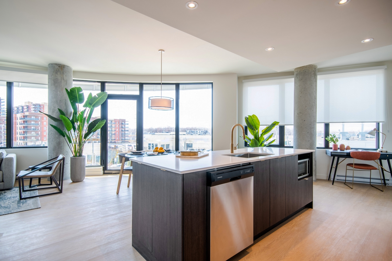 Central Parc Laval Condo appartement neuf à louer à Chomedey
