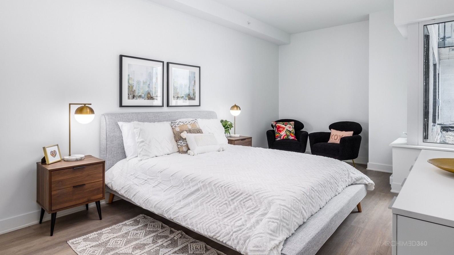 Le Cent-Onze Appartements image-0