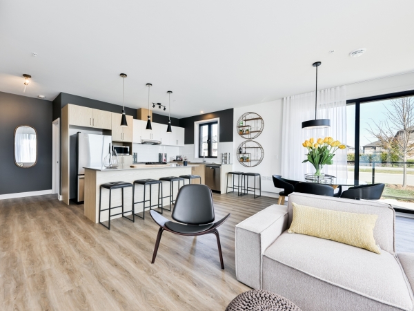 Opera Rental Condos - 11