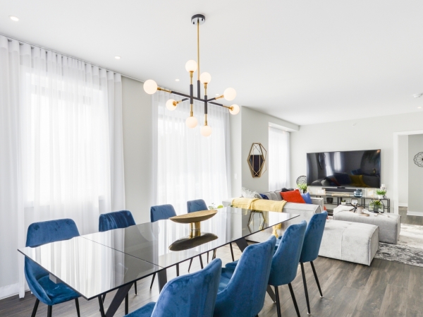 SkyBlü Condos - 10