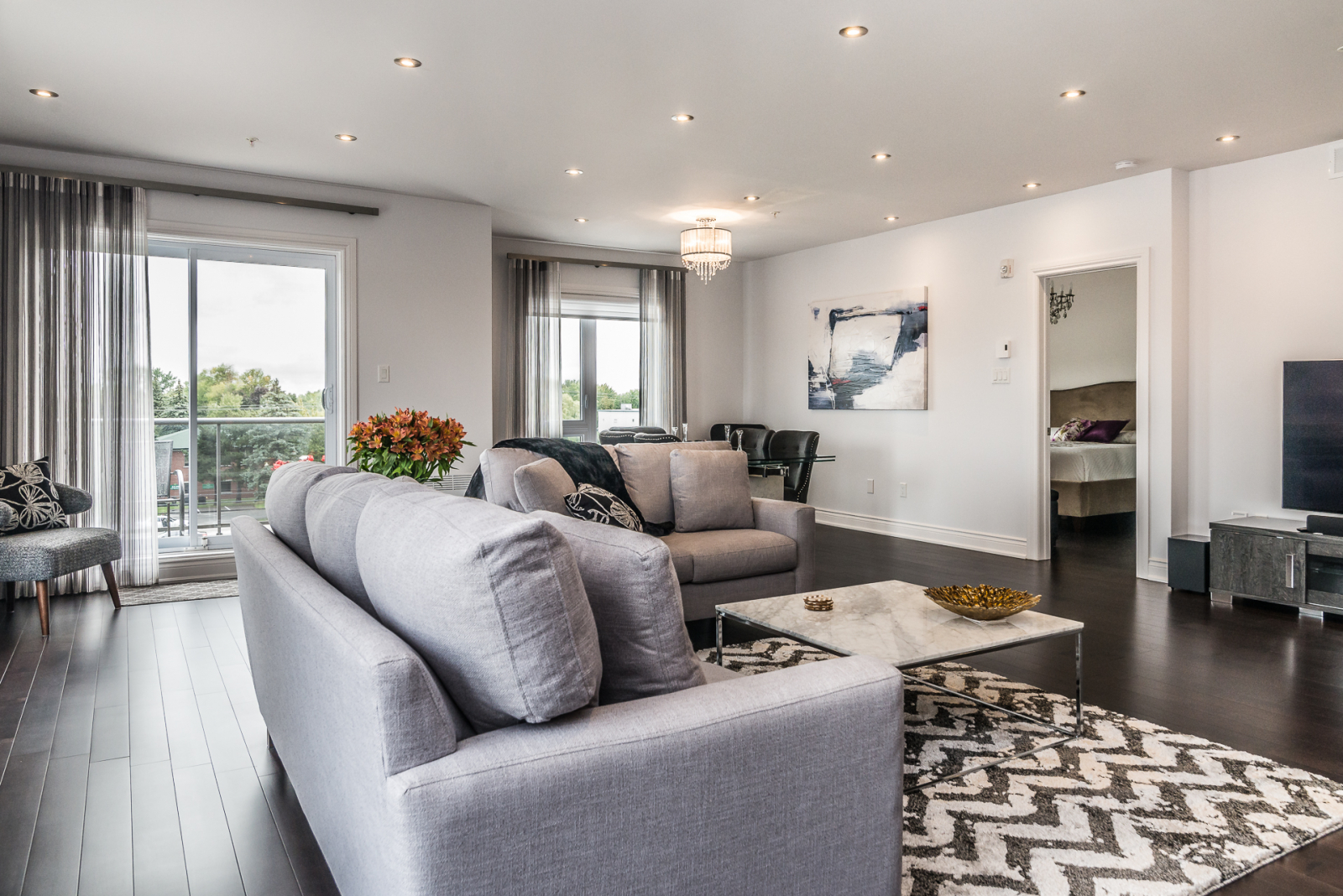 Le Winston Condos à DollarddesOrmeaux